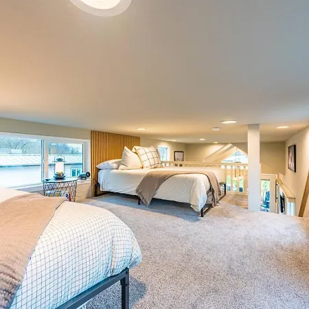 Rainforest Tiny Home Retreat 29